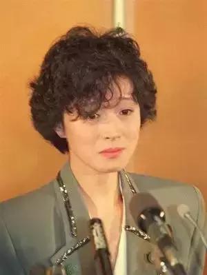 紅過王菲，美過王祖賢！卻為出軌渣男割腕自殺，毀掉她一生！