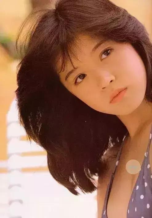 紅過王菲，美過王祖賢！卻為出軌渣男割腕自殺，毀掉她一生！