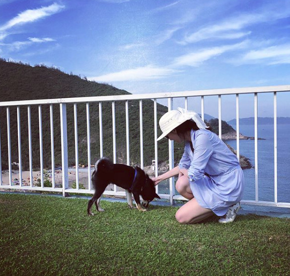 大美女李嘉欣27億豪宅大曝光！無敵大海景+草地大到像公園將，好奢華啊~