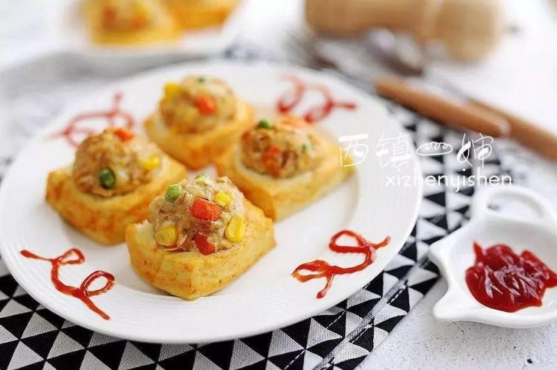 傳統做法改良的客家菜，低脂清淡不失風味，做了兩大盤還不夠吃