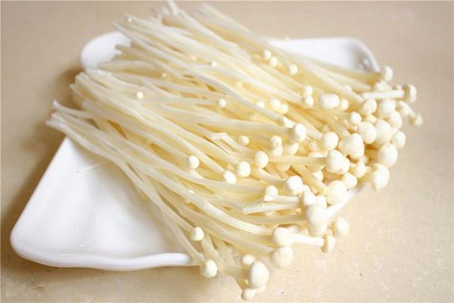 吃金針菇有什麼好處？ 幫助減肥嗎？