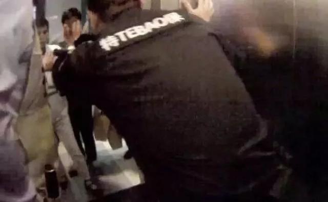 醫院14樓窗外，掛著一個大男人！他痛哭的瞬間，讓人心酸