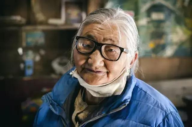 糖尿病可致盲！「糖友」們謹記：要像關注血糖一樣，注意雙眼