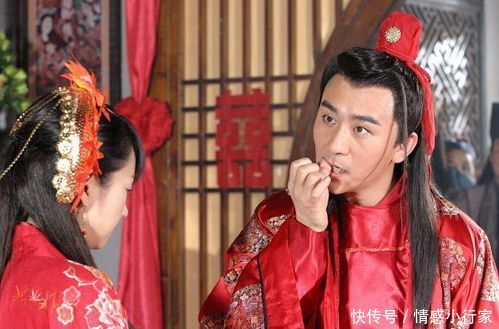 嫁了個傻子老公，新婚夜不想和他同房，生氣推他，聽到聲音我愣了