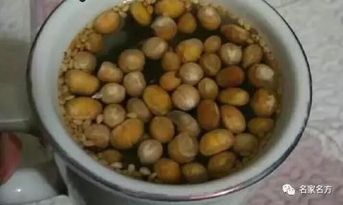 最新癌症報告：女性不抽菸為何肺癌高發？罪魁禍首是它！看完冒冷汗