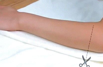 【實用經驗】舊衣服先別扔，聰明人用它套被子，既省空間又省事！好厲害啊！ 