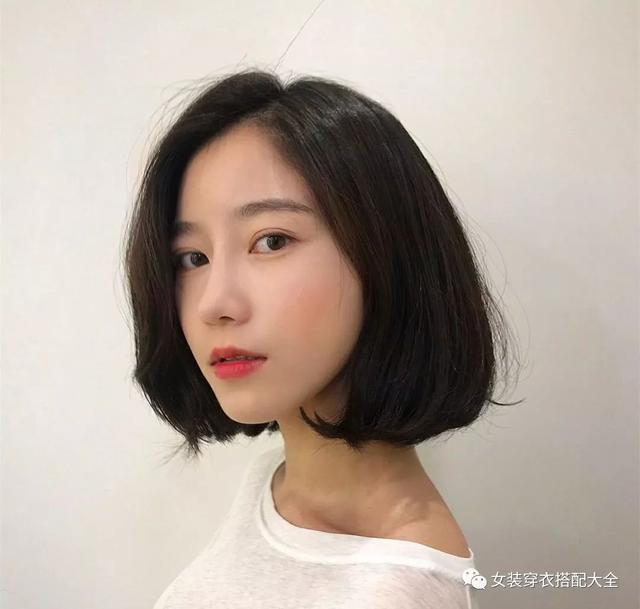 「圓臉」女孩子剪什麼樣的髮型最顯瘦？趕緊收藏這篇，顯瘦簡直不要太明顯啊！