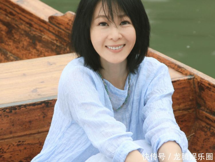 47歲劉若英近照，公開表白前任，結婚7年和二婚丈夫分房而居！ 