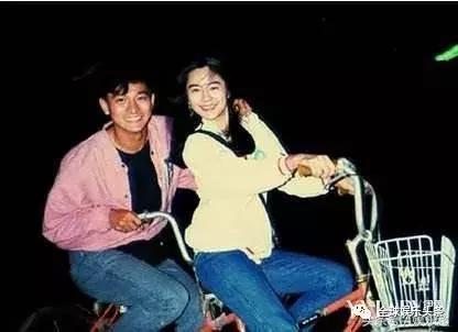 劉德華兩任「妻子」對比，她用20年的等待換來天王一生守護！