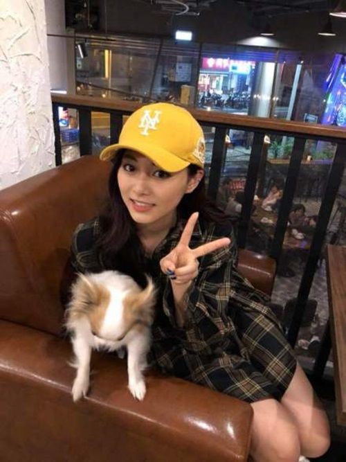 亞洲最美！女神子瑜回台南「陪媽媽過節」粉絲捕捉她甜笑萌炸：太可愛了！ 