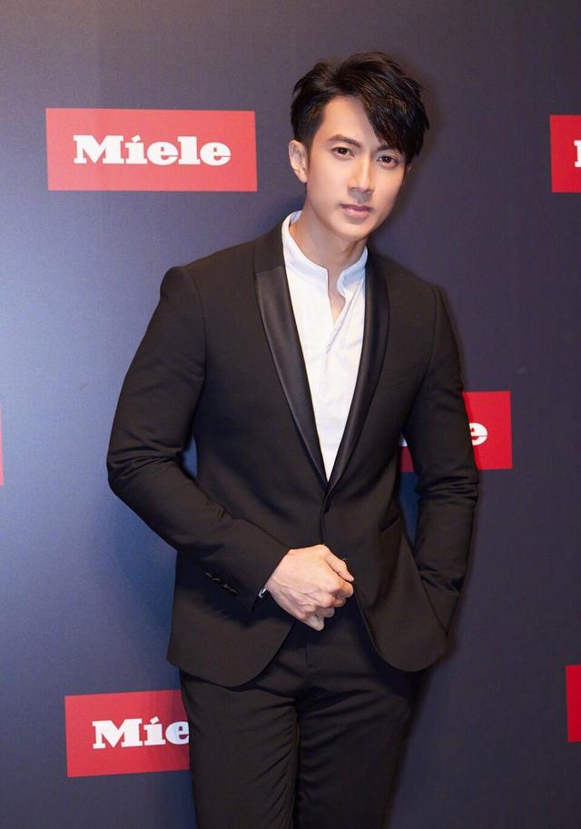 媽媽患癌受刺激，吳尊和妻子整整吵兩年，自曝維持婚姻全靠2個字