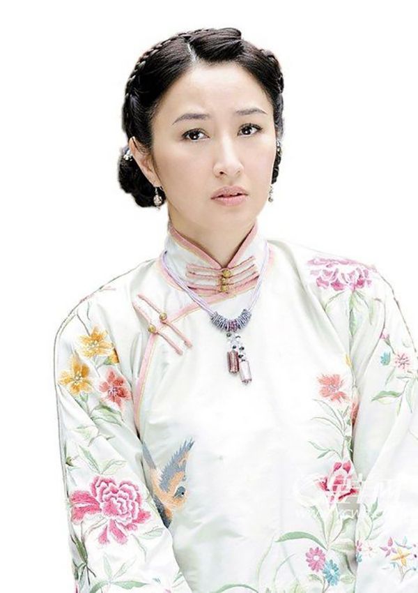 她當年是「香港第一美女」卻嫁給跑龍套的，如今丈夫成影帝「53歲的她素顏」竟美成這樣！