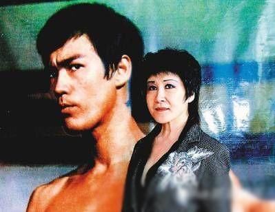 李小龍死在她的床上，後來嫁給向華強，老年讓人唏噓！