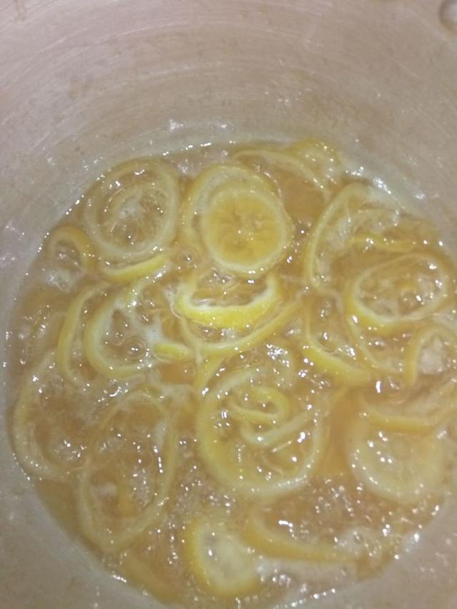 檸檬膏，酸甜開胃，潤喉解渴