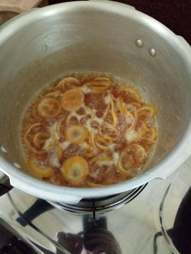 檸檬膏，酸甜開胃，潤喉解渴