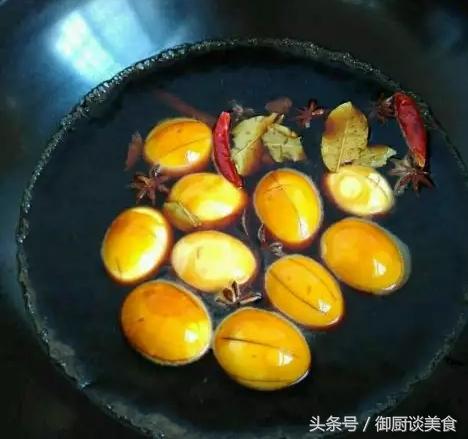 大廚教你做鄉巴佬滷蛋的四個絕招，用了20年的老方子，味道一絕！