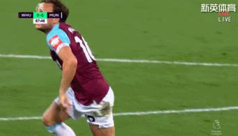 博格巴遭"犯罪式擰頭" 奇蹟!5分鐘後兩人笑著擁抱