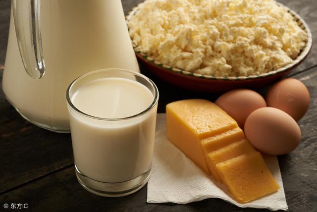 骨頭湯、豆漿都不補鈣!這8種才是「天然鈣片」