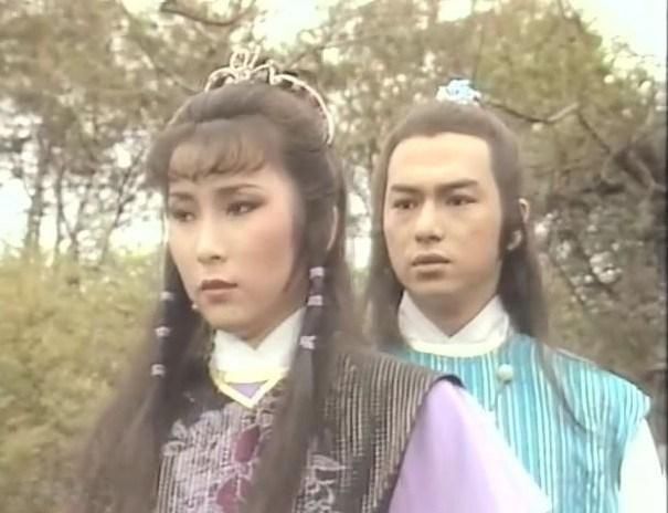 紅極一時的武打星，兩度離婚，妹妹是影后，暴斃家中數日無人管！