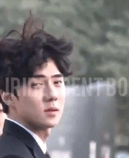 「EXO」韓國演藝記者們認證的從出道初期開始顏值就在線的男團 