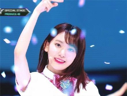 韓日96名女練習生首亮相櫻花妹驚艷全程，樂華顏狗屬性暴露無疑 