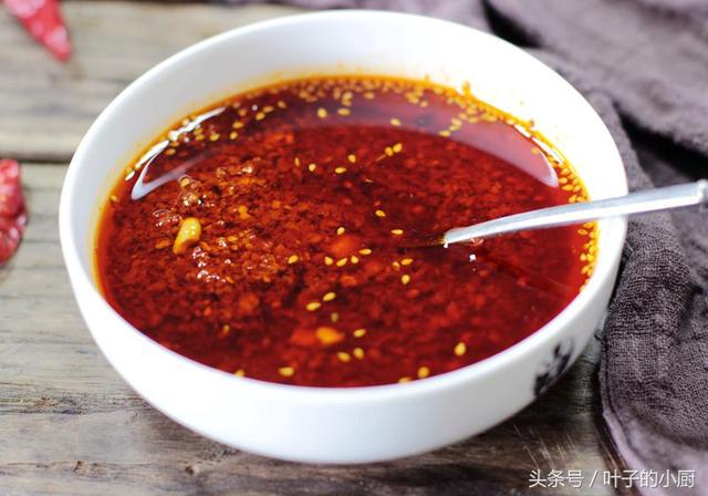 辣椒油怎麼做最香？五星美味秘制配方！又紅又香的秘訣！