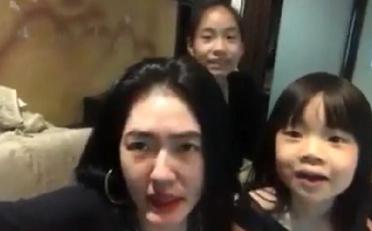 小S收到「女兒送的母親節禮物」氣到臭臉　嚴肅對女兒「訓話45秒」被網友讚翻了 