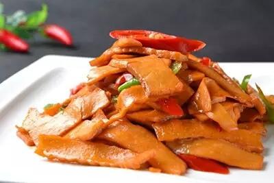 手把手學「杏鮑菇12道料理」，加點沙茶味道更升級，一口菇一口飯！ 