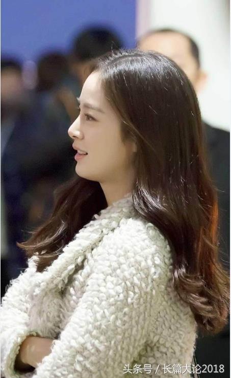 韓國第一天然美女，父親身家300億，38歲嫁國民男神超幸福！
