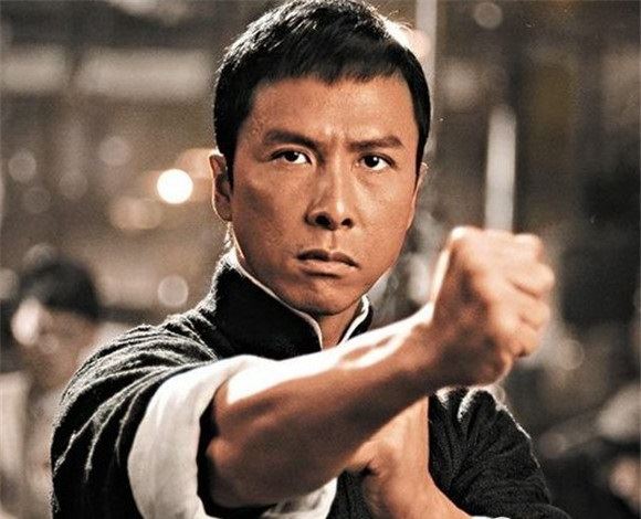 成龍、甄子丹、吳京都越來越紅，功夫明星裡唯有他越來越令人失望！ 
