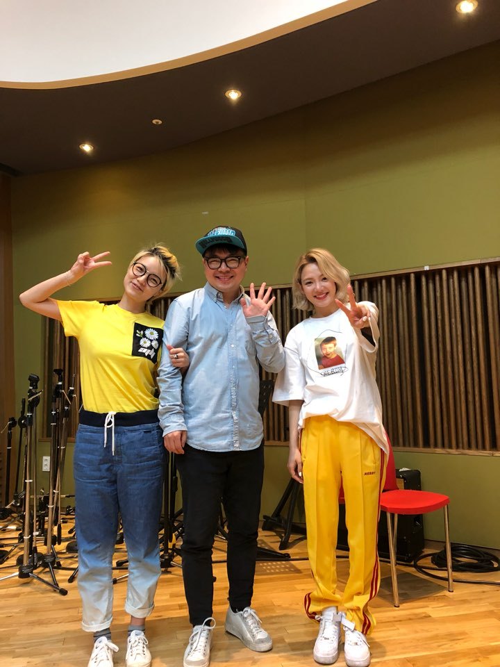 [少女時代][新聞] 《EHe Radio》孝淵選擇的「憎惡-討厭-不怎麼親近-最親近」的成員是？ 