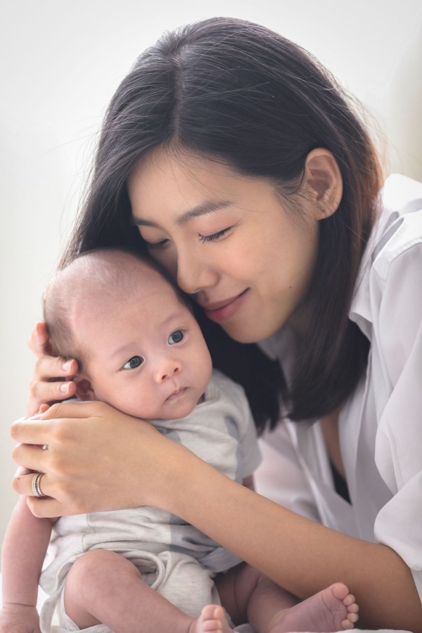 林可彤當年「被婆婆嫌沒背景」強拆散！她靠著未婚生子「保豪門媳婦地位」現在竟然過著「這種生活」讓人唏噓！
