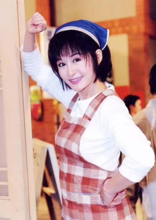 女明星40歲「凍齡如少女」不稀奇，她70歲卻長著18歲的臉，連范冰冰都承認她的美！