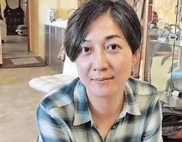 林鳳嬌當年生下房祖名，在爸爸那欄填了3個字！網友看了都佩服！