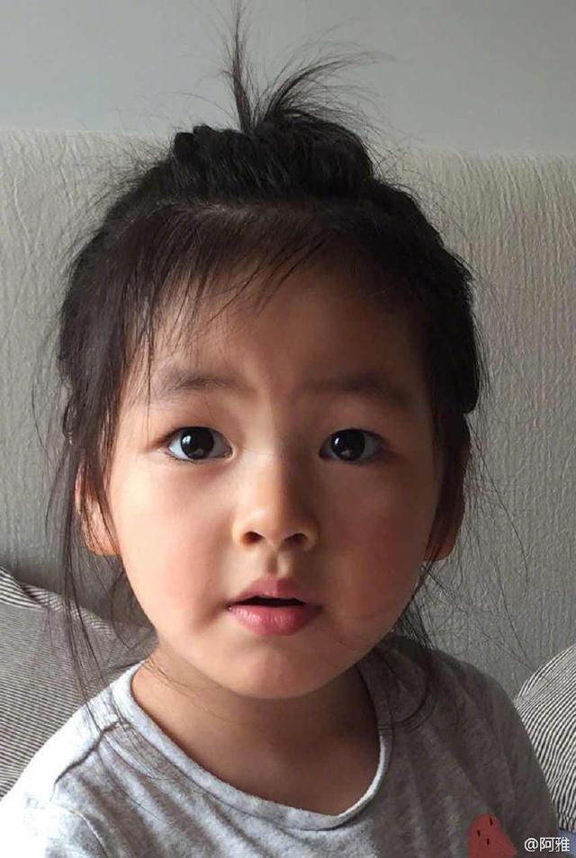 「阿雅超丑，拉低七仙女顏值」，小S當年嘲笑阿雅，如今阿雅女兒萌翻一票網友！