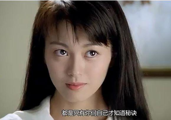 神基因！Gigi梁詠琪遺傳長腿給女兒❤才3歲身高就直逼媽媽腰部！網民：真的好高！