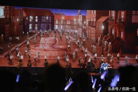 五月天演唱會尾場交足功課：當作最後一次戶外演出唱