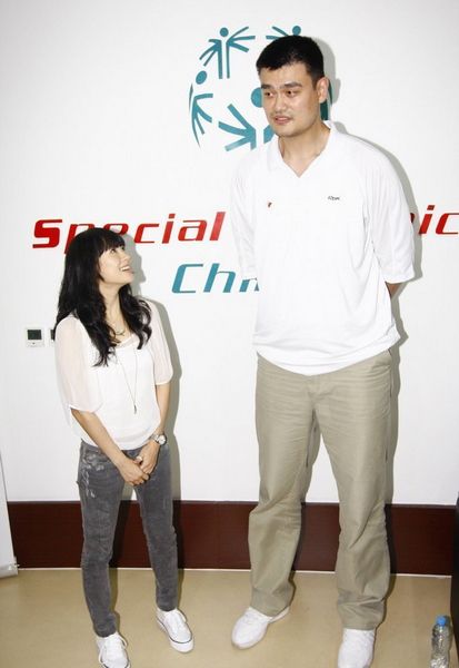 長超高!姚明女兒才6歲，身高直逼150？！ 長得太像仙女了！！ 