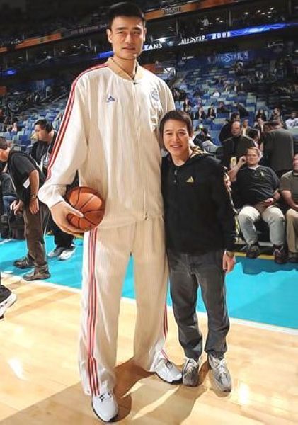 長超高!姚明女兒才6歲，身高直逼150？！ 長得太像仙女了！！ 