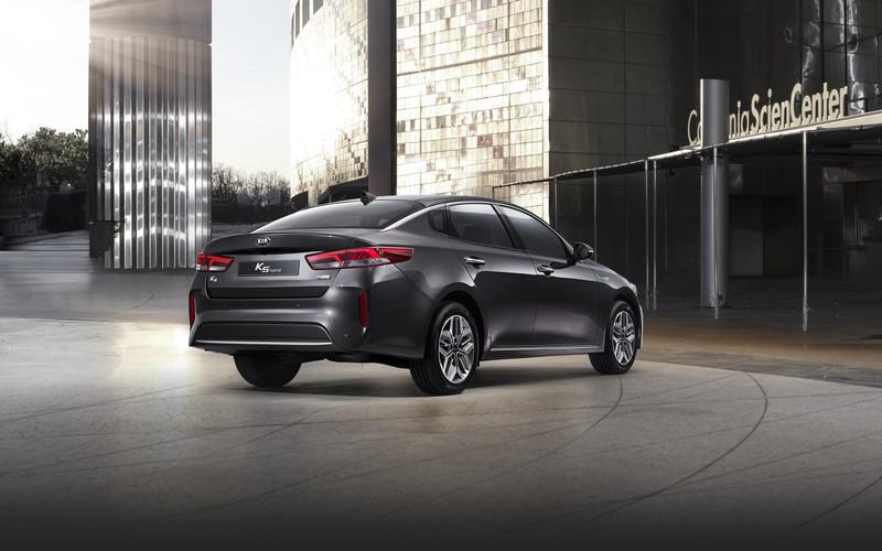 全新 KIA K5 Hybrid 油電版！平均油耗也繳出18km/L亮麗成績！ 