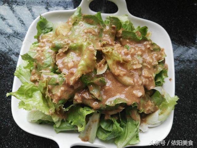 夏季絕不可錯過的20道涼拌菜，簡單易做，夏日餐桌必不可少~