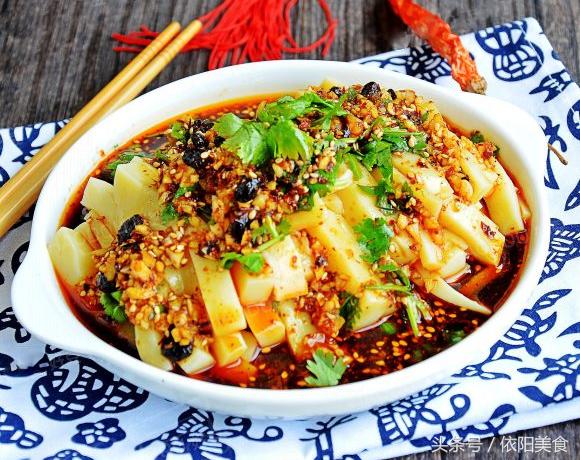夏季絕不可錯過的20道涼拌菜，簡單易做，夏日餐桌必不可少~