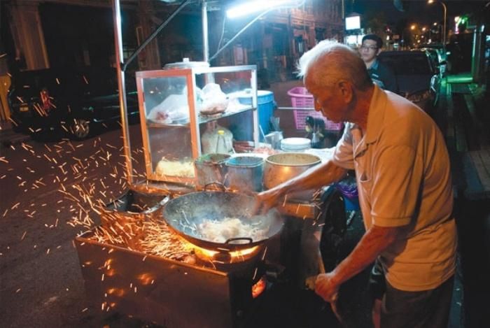 【馬來西亞就是美食多！】全球50大街頭美食排行榜！大馬6美食上榜！