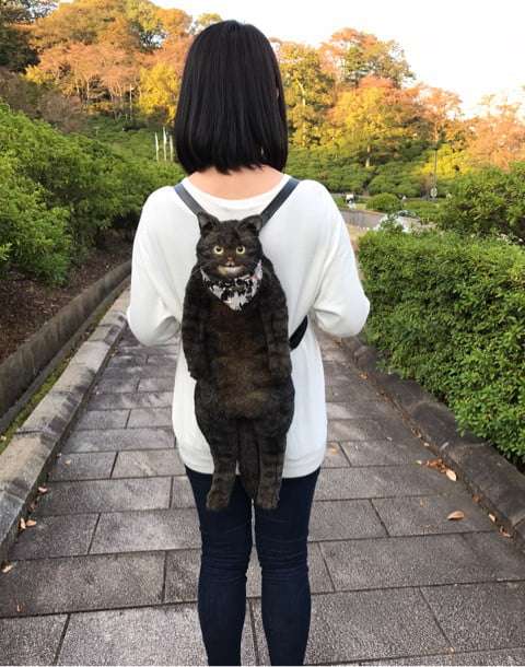  不是真貓！　日本家庭主婦DIY「擬真貓包」賣翻天　路人看到會驚慌啊