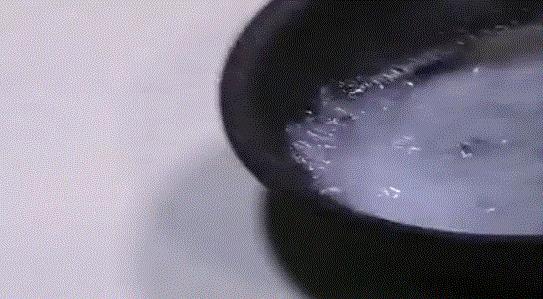實用！食鹽原來那麼厲害，加點鹽就能解決的事，你竟然花了那麼多冤枉錢！可惜90%的人不知道。