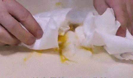 實用！食鹽原來那麼厲害，加點鹽就能解決的事，你竟然花了那麼多冤枉錢！可惜90%的人不知道。