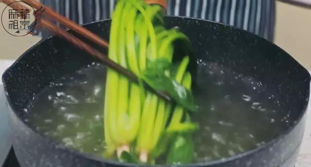 菠菜雞蛋不要再炒了，試試新做法！ 