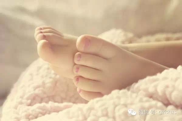 如何「避免痛風」終於有解！方法居然出乎意料的簡單，人人都能做到！ 