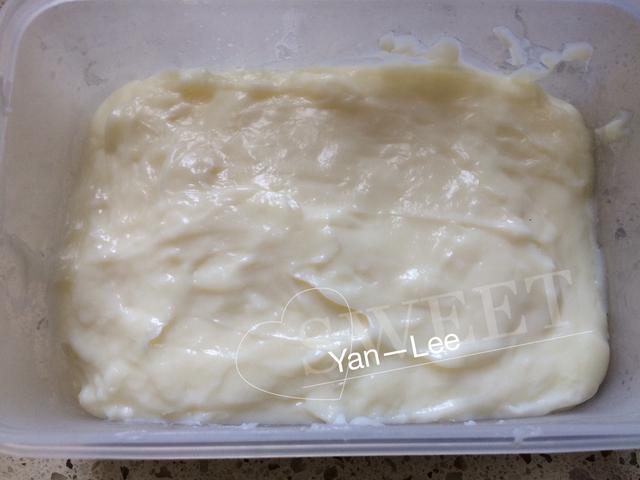 夜市人氣甜點「脆皮炸鮮奶」自己在家也能做，想吃多少做多少，現炸現吃最讚！ 