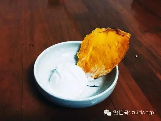 已經被「曬乾的芒果」在浸水15分鐘後竟然還原成芒果？！挑戰不可能，馬上買一包來試試看！ 